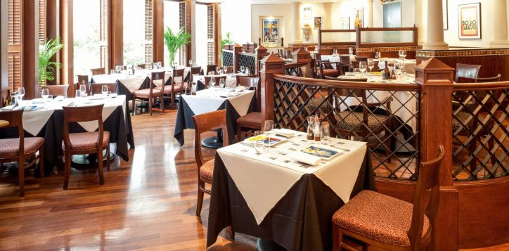 restaurants-bar-2nd-restaurant-pepino2-2
