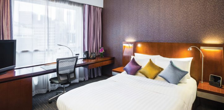 rooms-suite-3rd-room-premier-queen2-2