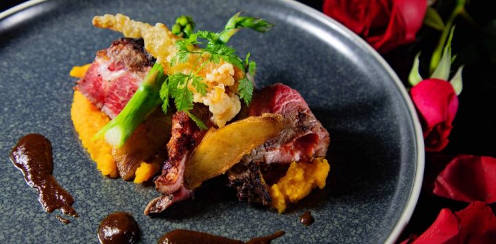 tempura-zucchini-flower-and-red-wine-reduction-2