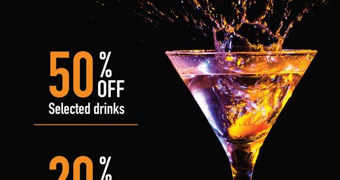 fb190401-ak-happy-hour-digital-event-sign-v2-01-2