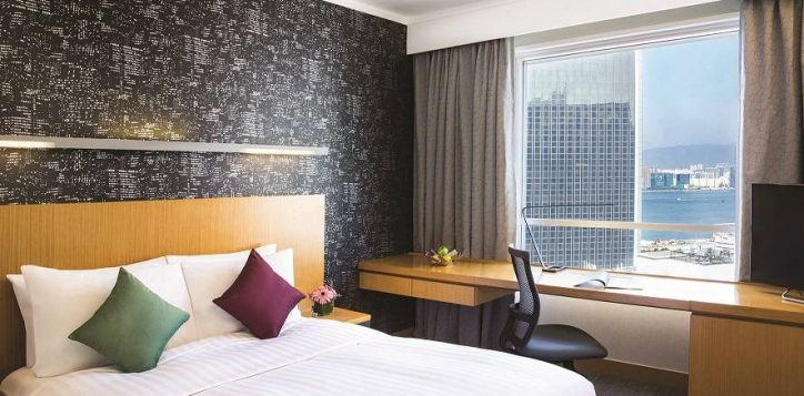 superior-queen-bed-low-2
