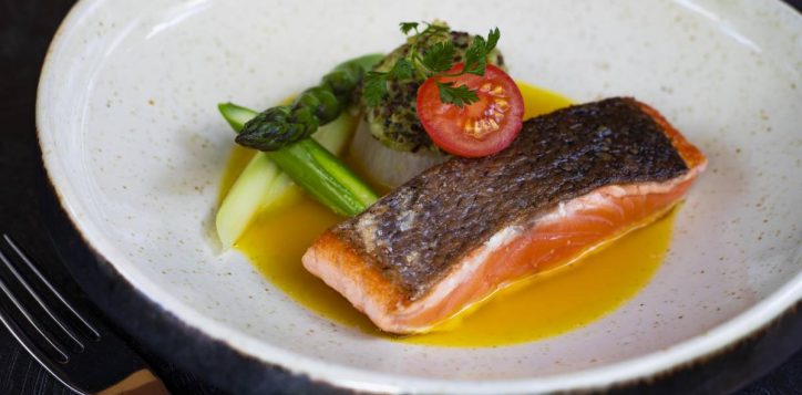 pan-seared-irish-salmon-fillet-2