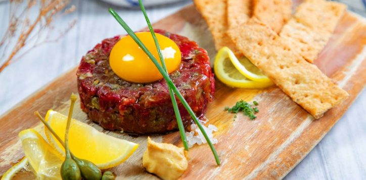 %e7%94%9f%e7%89%9b%e8%82%89%e4%bb%96%e4%bb%96-beef-tartar-steak-2