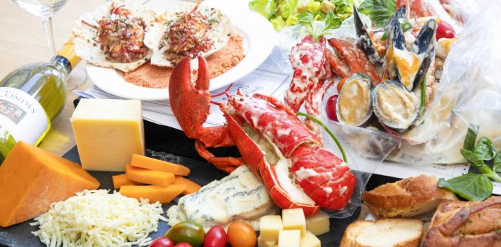 hotel-staycation-cheesy-seafood-novotel-century_1-2-2