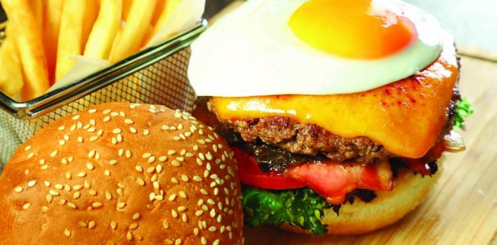 angus-beef-burger-%e5%ae%89%e6%a0%bc%e6%96%af%e7%89%9b%e8%82%89%e6%bc%a2%e5%a0%a1%e5%8c%85-2