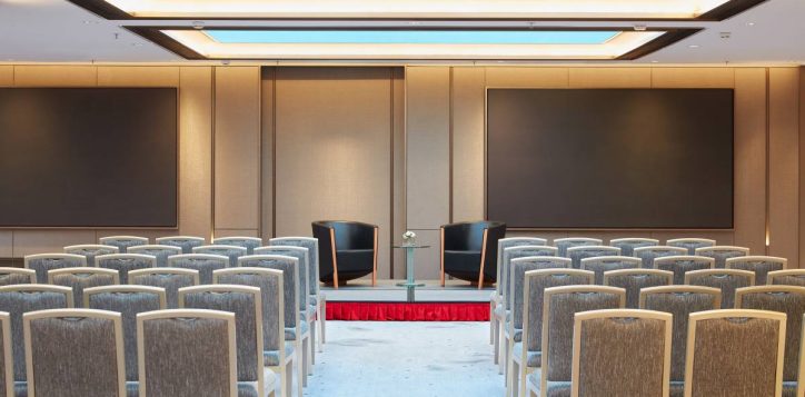 novotel-century-meeting-room_theatre-2