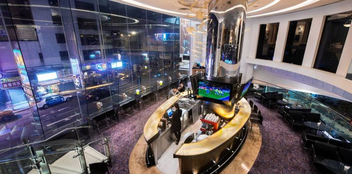 aks-barloung-night-2